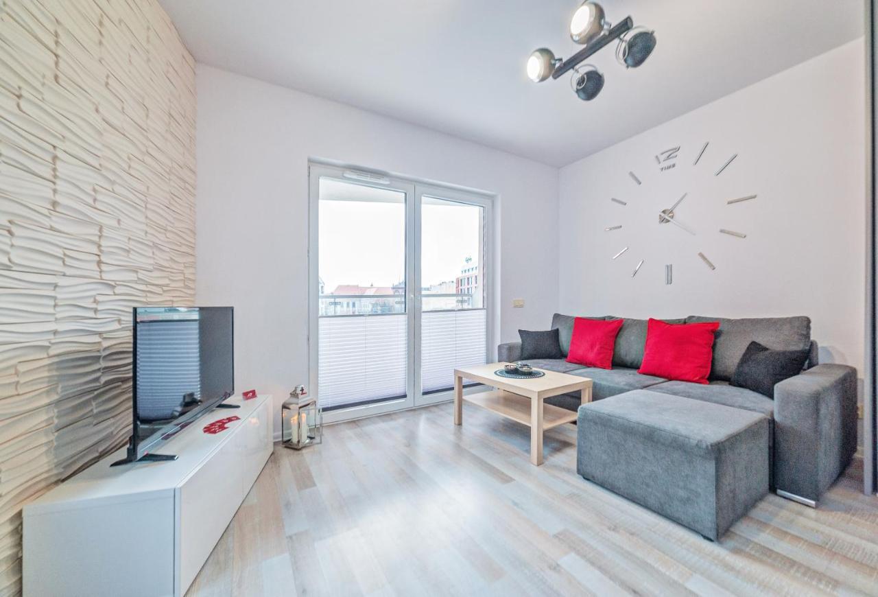 Apartamenty Homely Place Centrum - Stary Rynek - Parking 波兹南 外观 照片