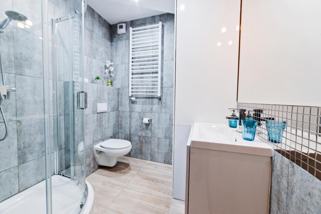 Apartamenty Homely Place Centrum - Stary Rynek - Parking 波兹南 外观 照片