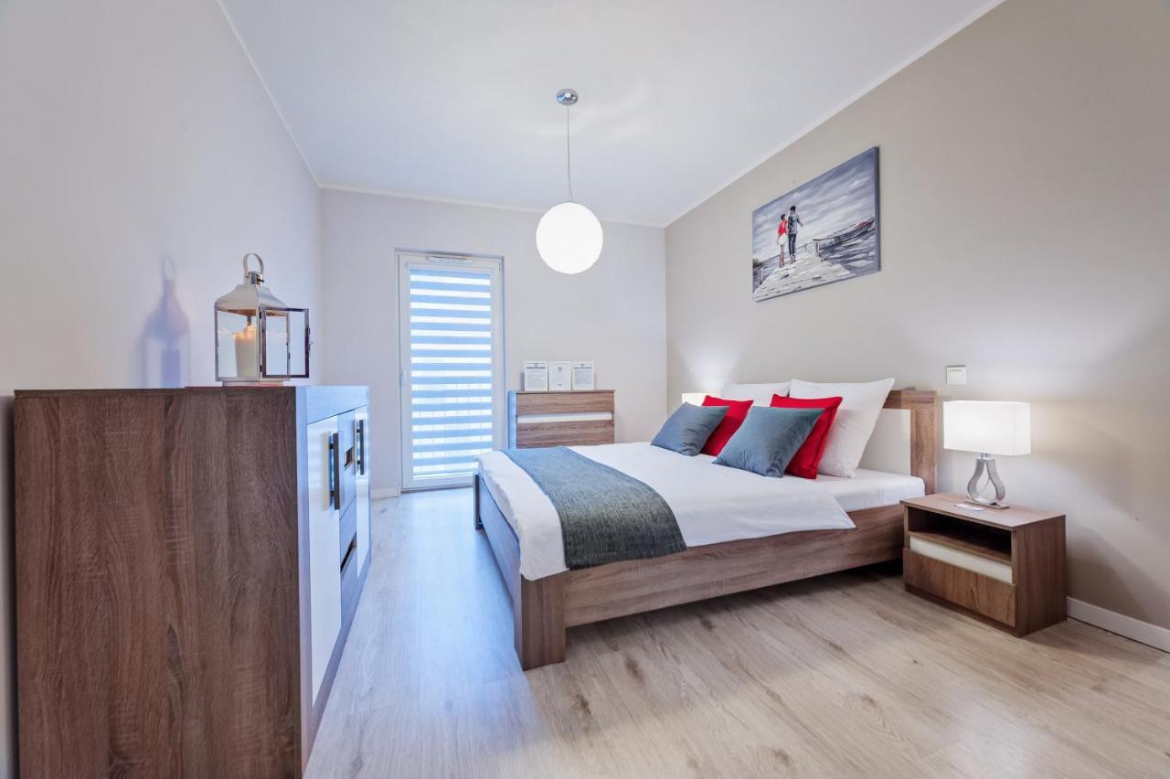 Apartamenty Homely Place Centrum - Stary Rynek - Parking 波兹南 外观 照片